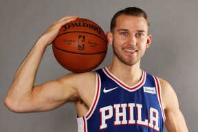 密尔沃基雄鹿历任主教练-九游体育