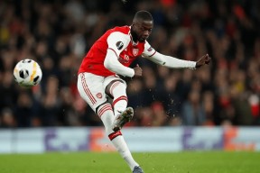 关于阿森纳内部会议纪要流出——今夜门线救险；葡超使命明确；阵容厚度经受考验的信息-九游体育