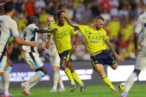 关于欧超杯今晚再迎强敌，那不勒斯外线爆发，主帅态度：目标明确，球队文化再被提及的信息-九游体育下载