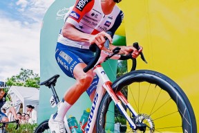 冲刺阶段中超焦点战；马德里竞技外线爆发；震撼外界；赛季目标并未改变的简单介绍-九游体育入口